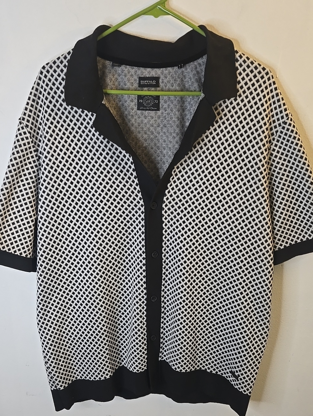 Buffalo David Bitton Black & White Short-Sleeve Knit Shirt